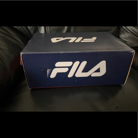 FILA Sneaker Box [empty] - Picture 4 of 4